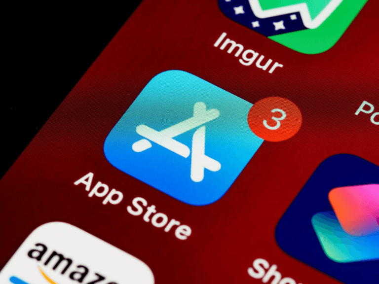 IOS APPLICATIONS